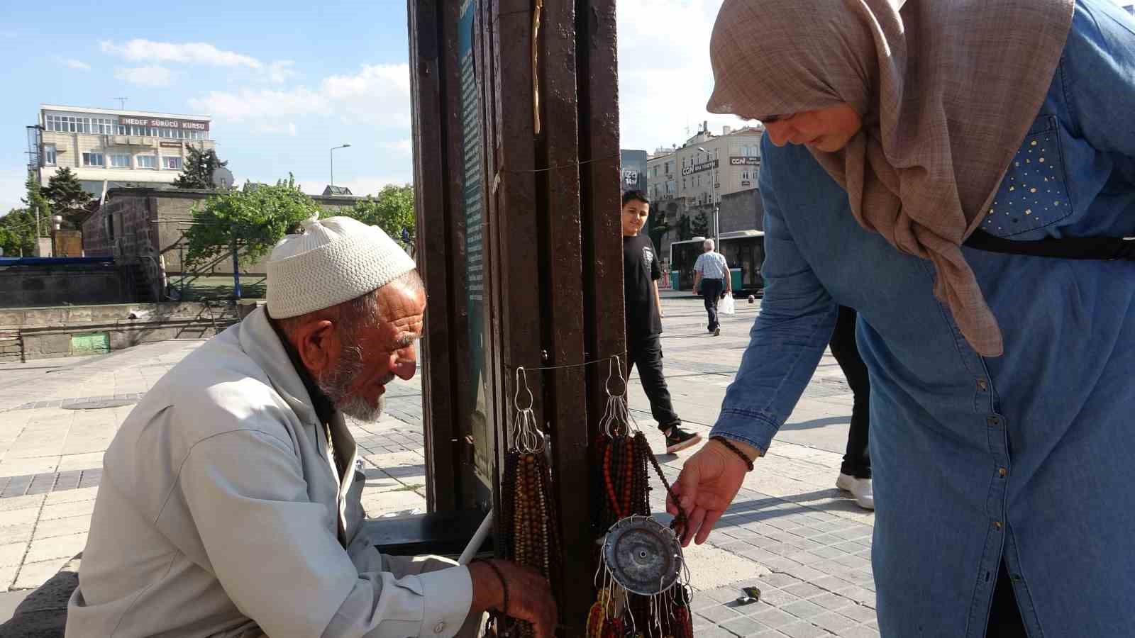 Bu dede emekliliğe karşı
