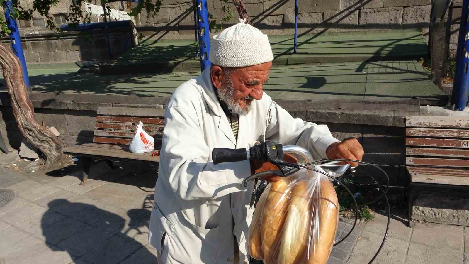 Bu dede emekliliğe karşı
