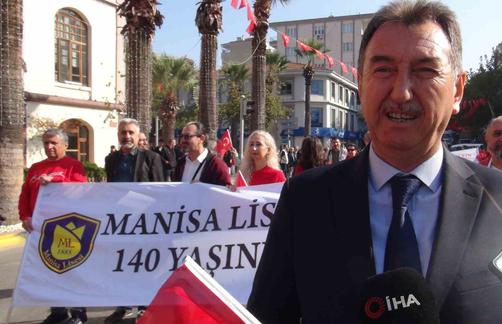 Manisa Lisesi’nden 140’ıncı yıla görkemli kutlama
