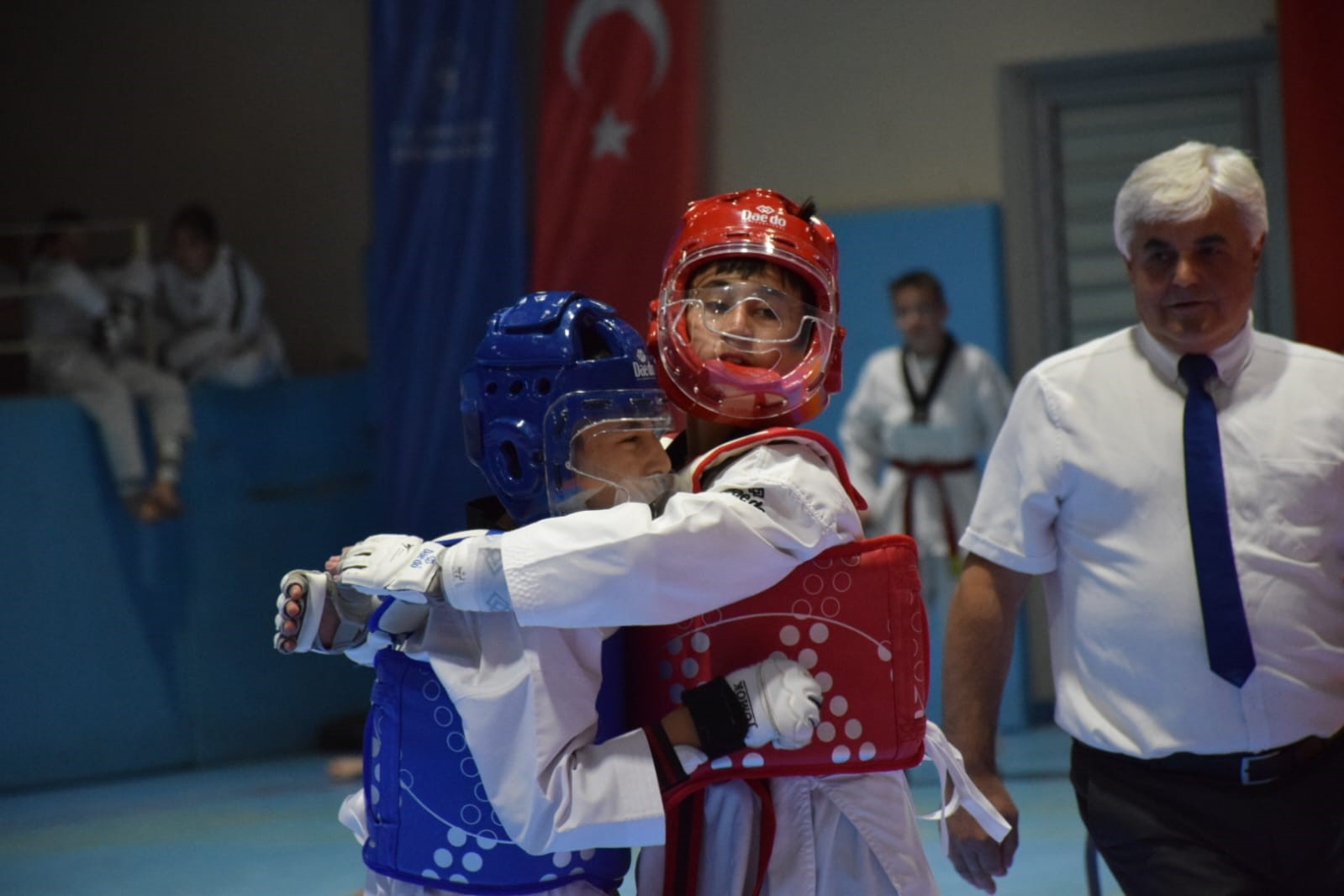 Minikler ve Yıldızlar Taekwondo Cumhuriyet Kupası Müsabakaları tamamlandı
