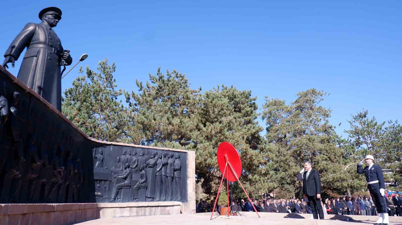 Erzurum’da Cumhuriyet Bayramı kutlamaları başladı
