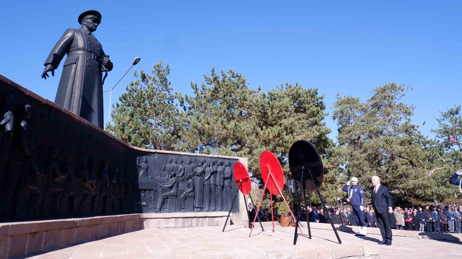 Erzurum’da Cumhuriyet Bayramı kutlamaları başladı
