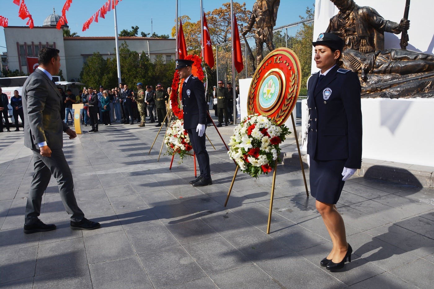 Manisa’da cumhuriyetin 101. yılı kutlamaları başladı
