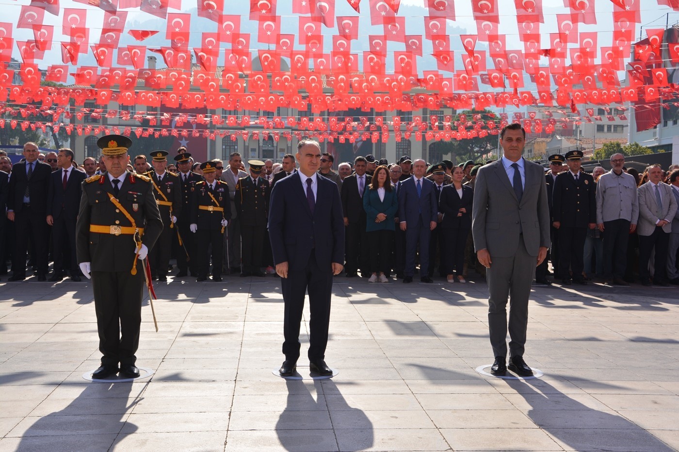 Manisa’da cumhuriyetin 101. yılı kutlamaları başladı
