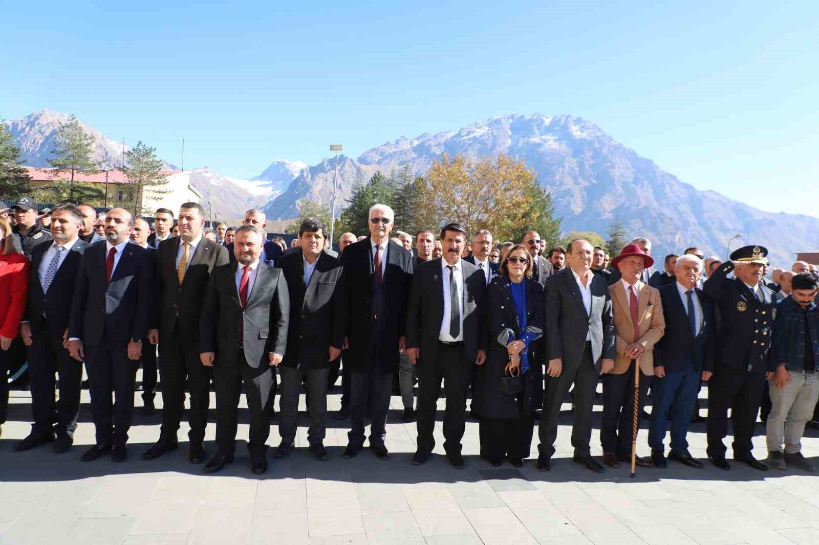 Hakkari’de Cumhuriyetin 101. yıl dönümü kutlamaları
