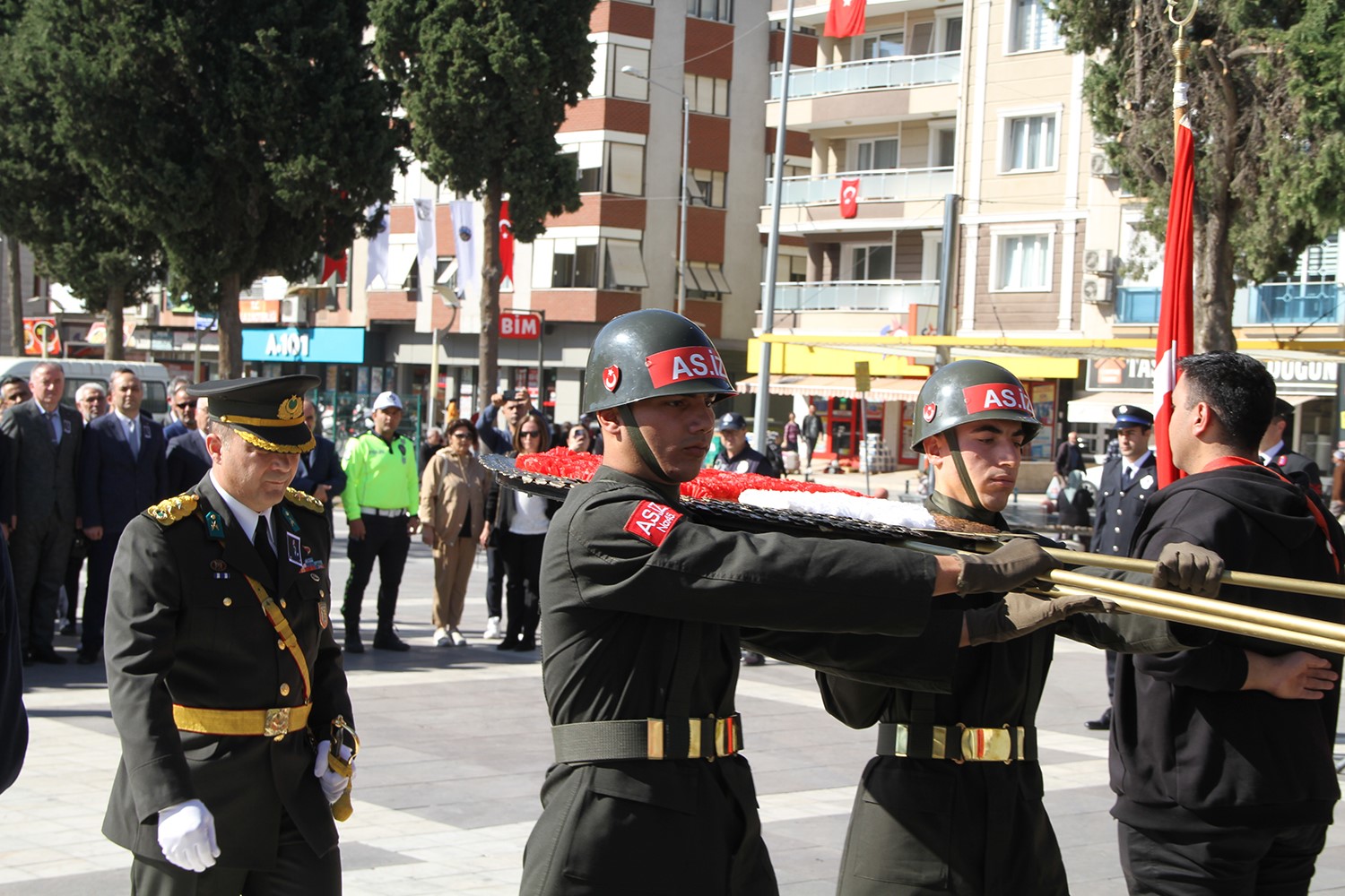 Kula’da Cumhuriyet Bayramı kutlamaları başladı
