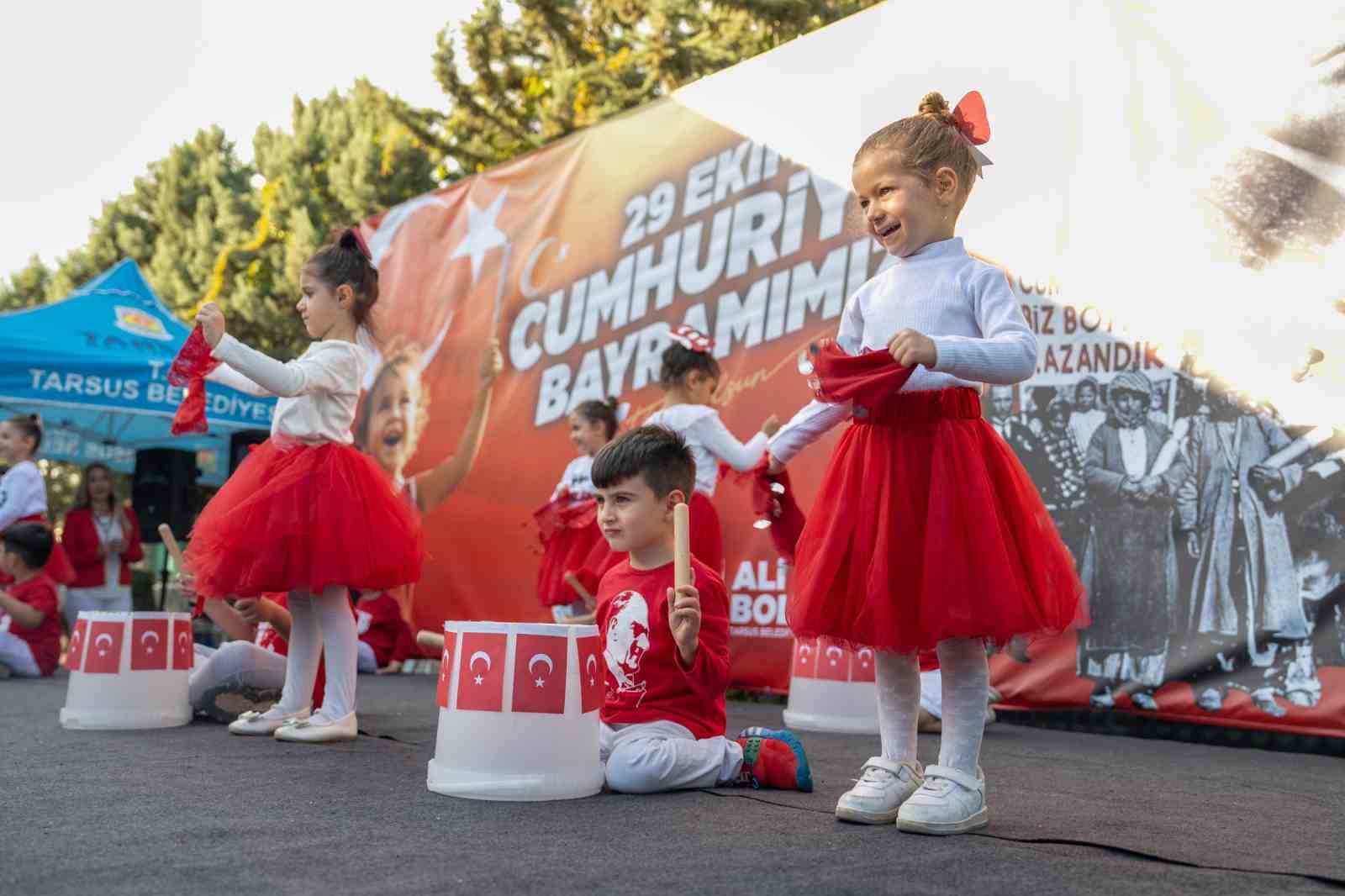 Tarsus Belediyesi kreşlerinde Cumhuriyet Bayramı coşkusu
