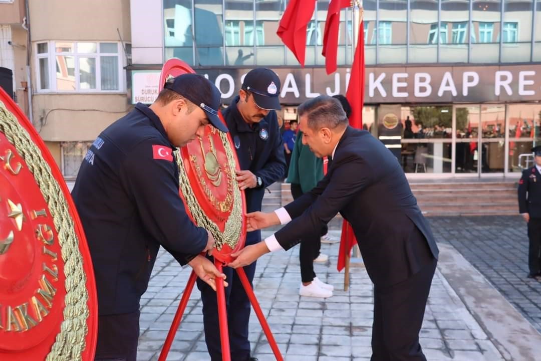 Sungurlu’da Cumhuriyet bayramı kutlamaları başladı
