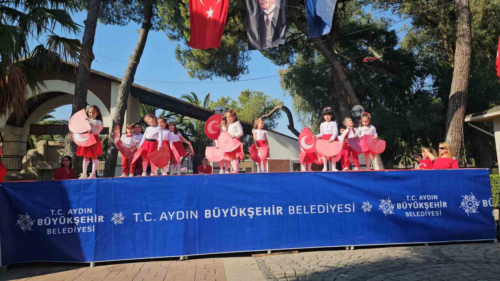 Cumhuriyet coşkusunu Nazilli’de ilk onlar yaşadı
