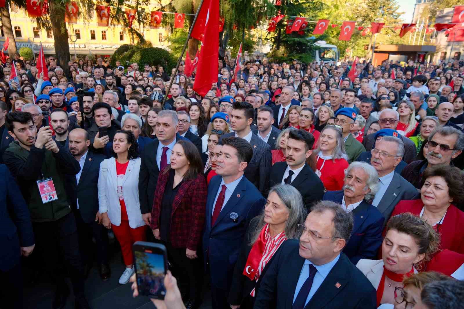 Trabzon’da Cumhuriyet için yürüdüler
