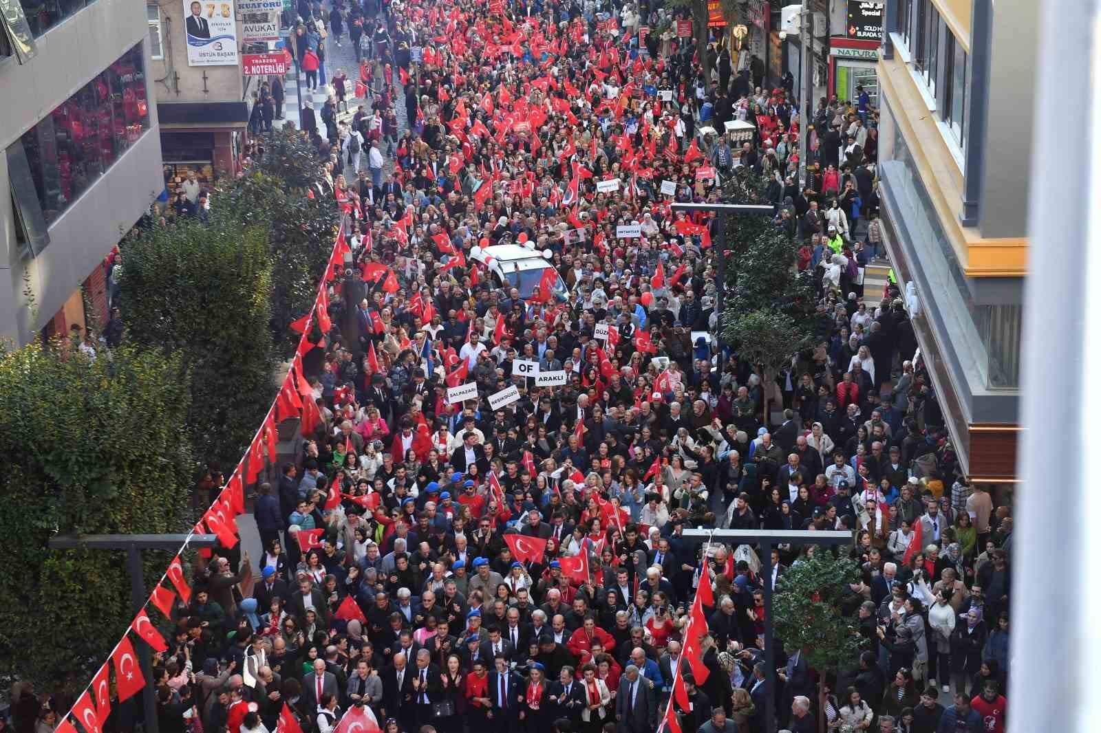 Trabzon’da Cumhuriyet için yürüdüler
