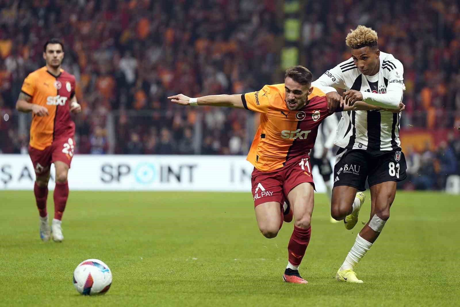 Trendyol Süper Lig: Galatasaray: 1 - Beşiktaş: 0 (İlk yarı)
