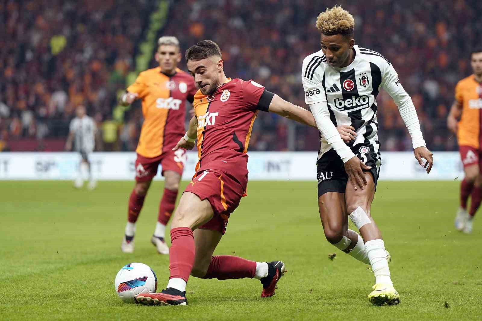 Trendyol Süper Lig: Galatasaray: 1 - Beşiktaş: 0 (İlk yarı)
