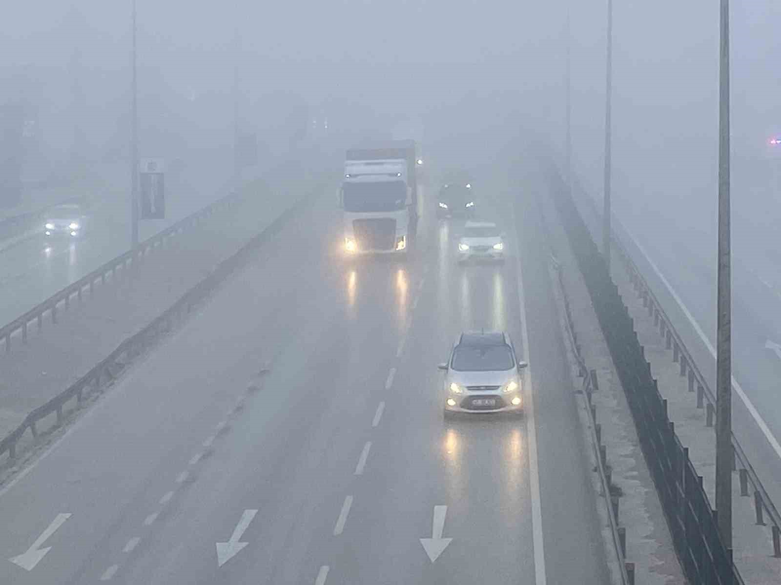 Kocaeli güne yoğun sisle başladı
