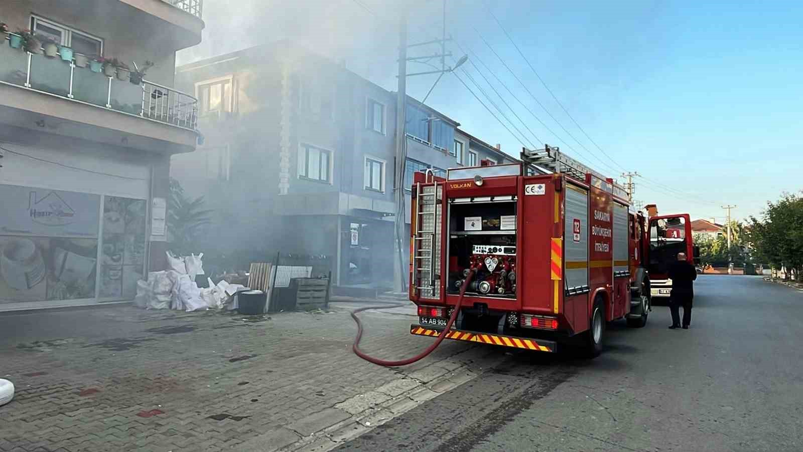 Balkonda patlayan piknik tüpü yangına sebep oldu
