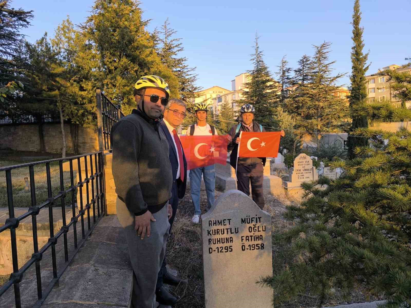 Cumhuriyet’in 101. yılında Atatürk’e mektup yazdılar
