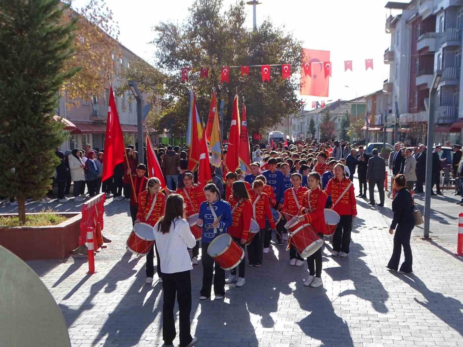 Hisarcık’ta Cumhuriyet Yürüyüşü
