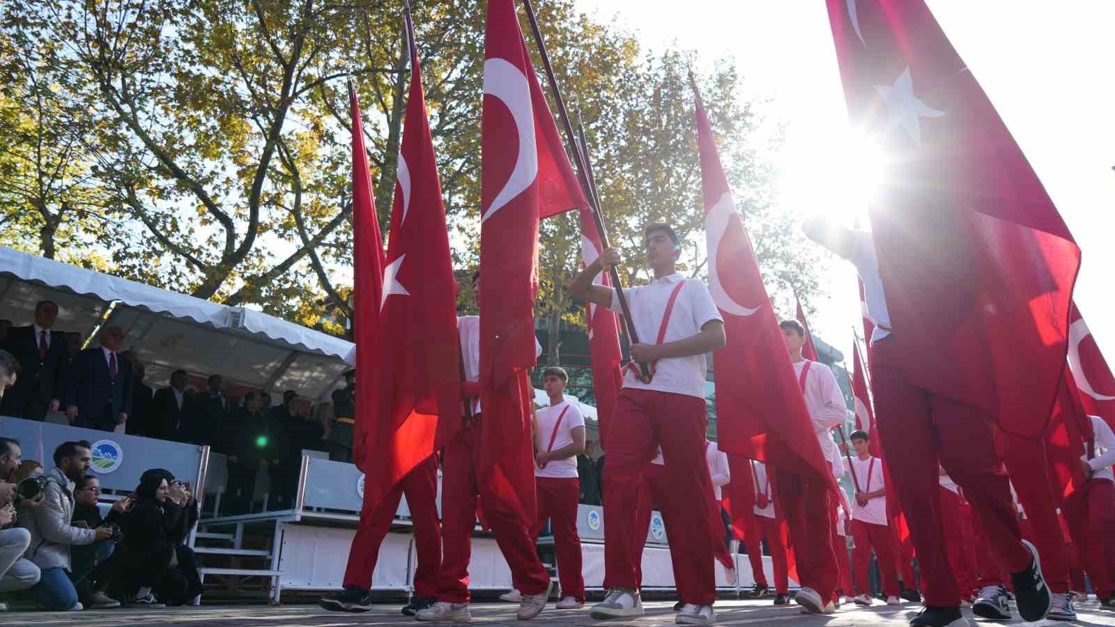 Cumhuriyet’in 101. yıl dönümünde jandarmadan göğüs kabartan gösteri
