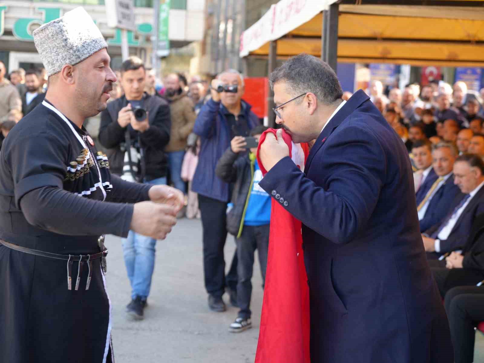 Komandoların gösterisi büyük beğeni topladı
