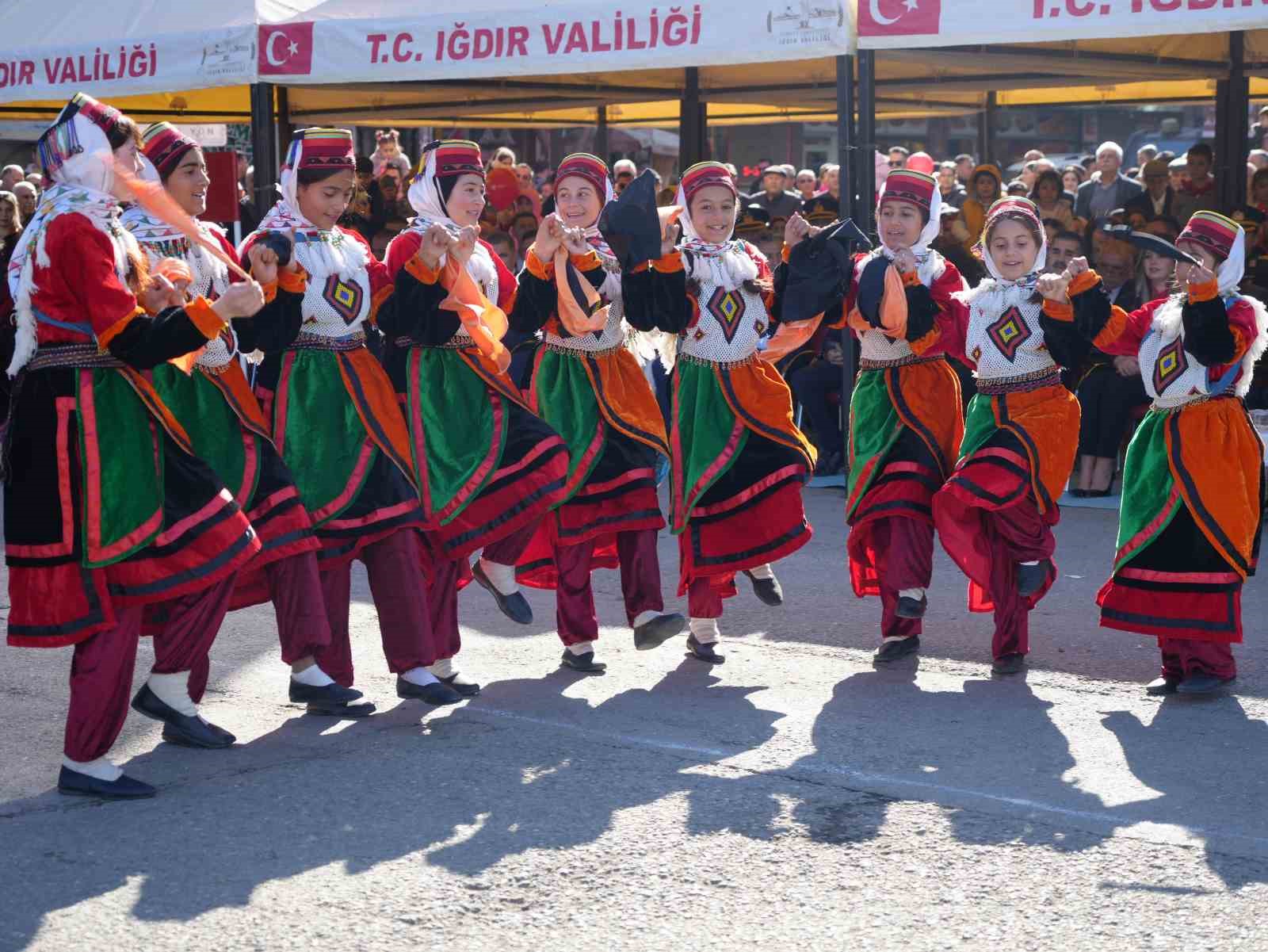 Komandoların gösterisi büyük beğeni topladı
