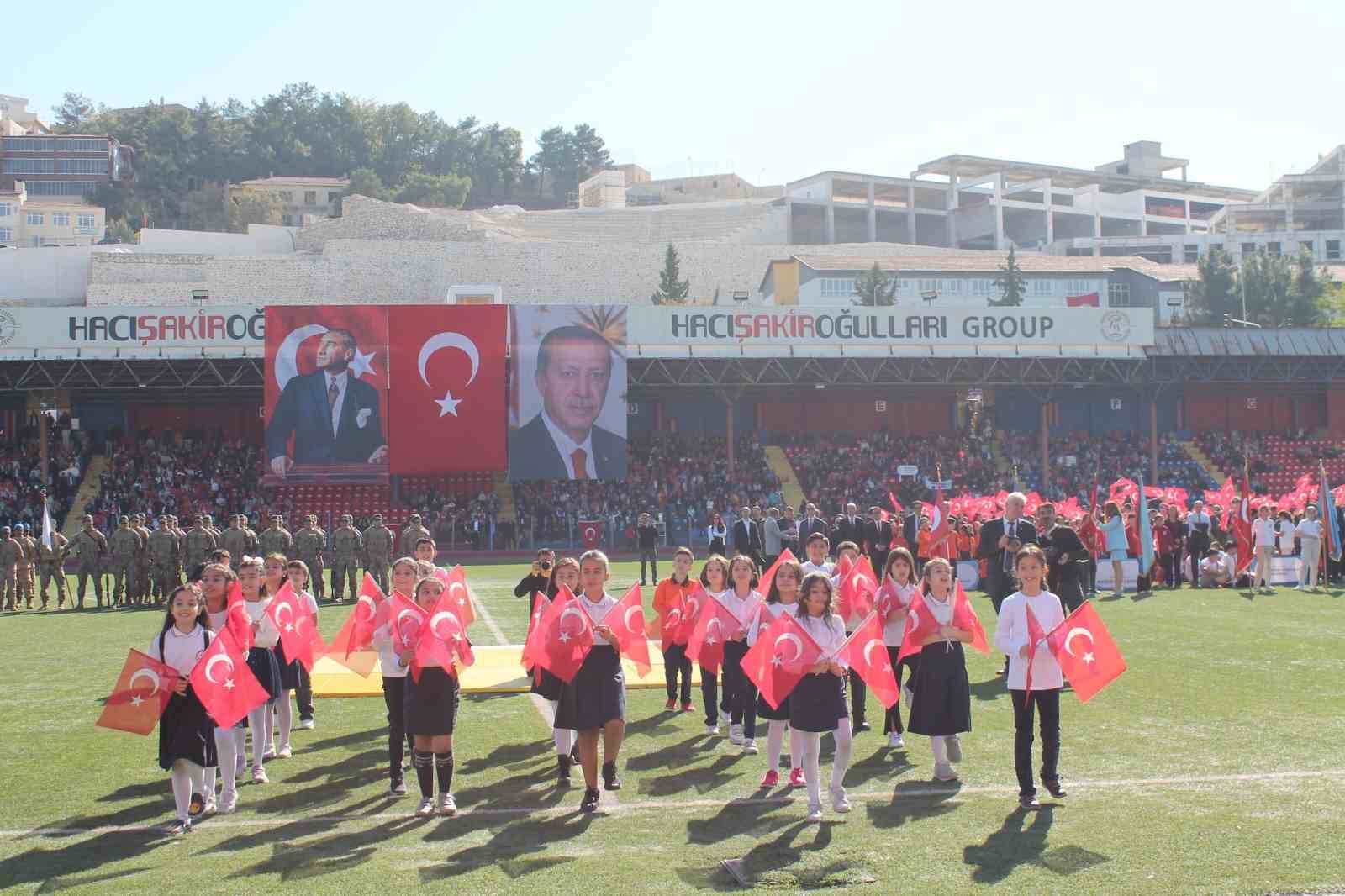 Mardin’de 29 Ekim Cumhuriyet Bayramı coşkusu
