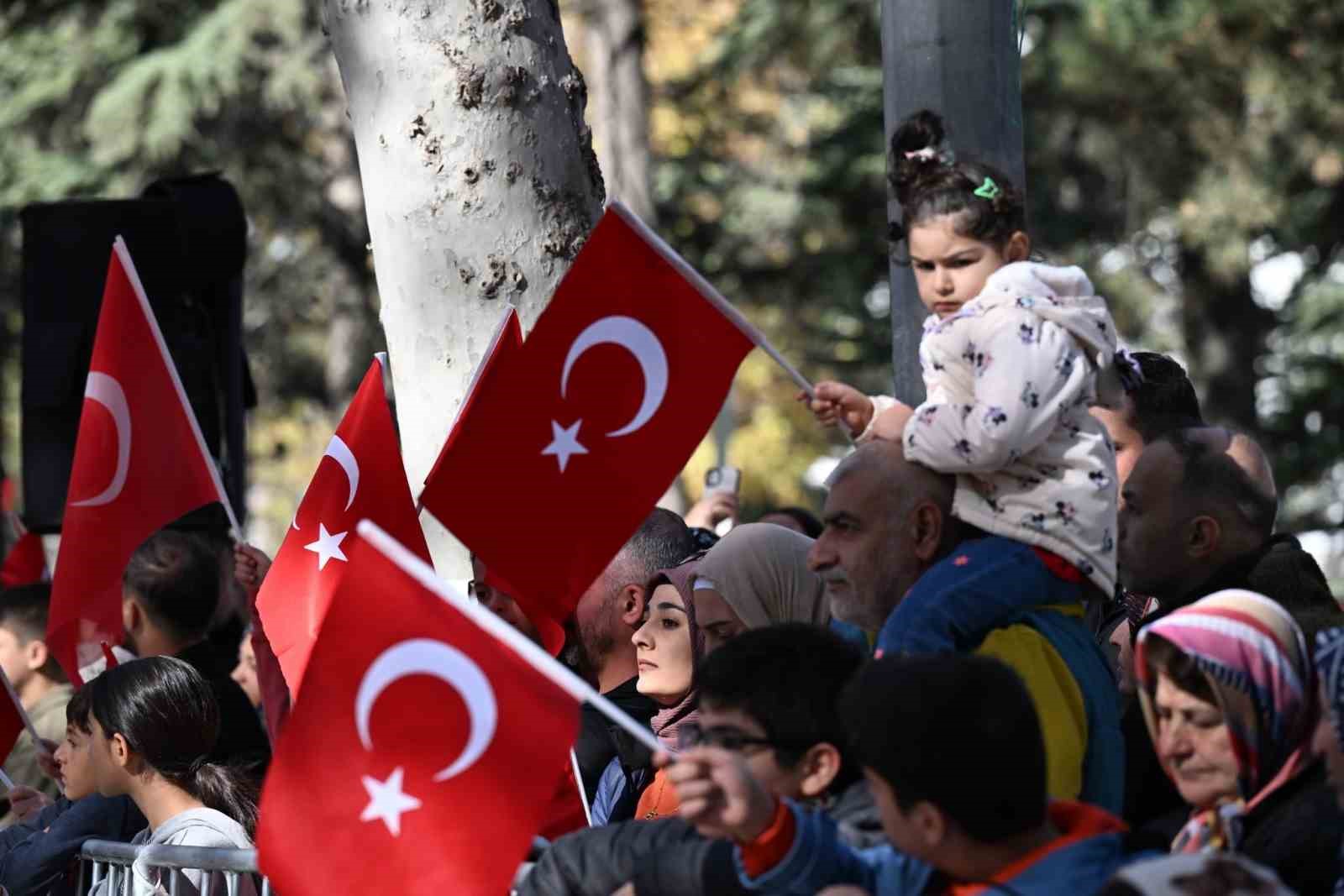 Deprem bölgesi Malatya’da 29 Ekim Cumhuriyet Bayramı Coşkusu
