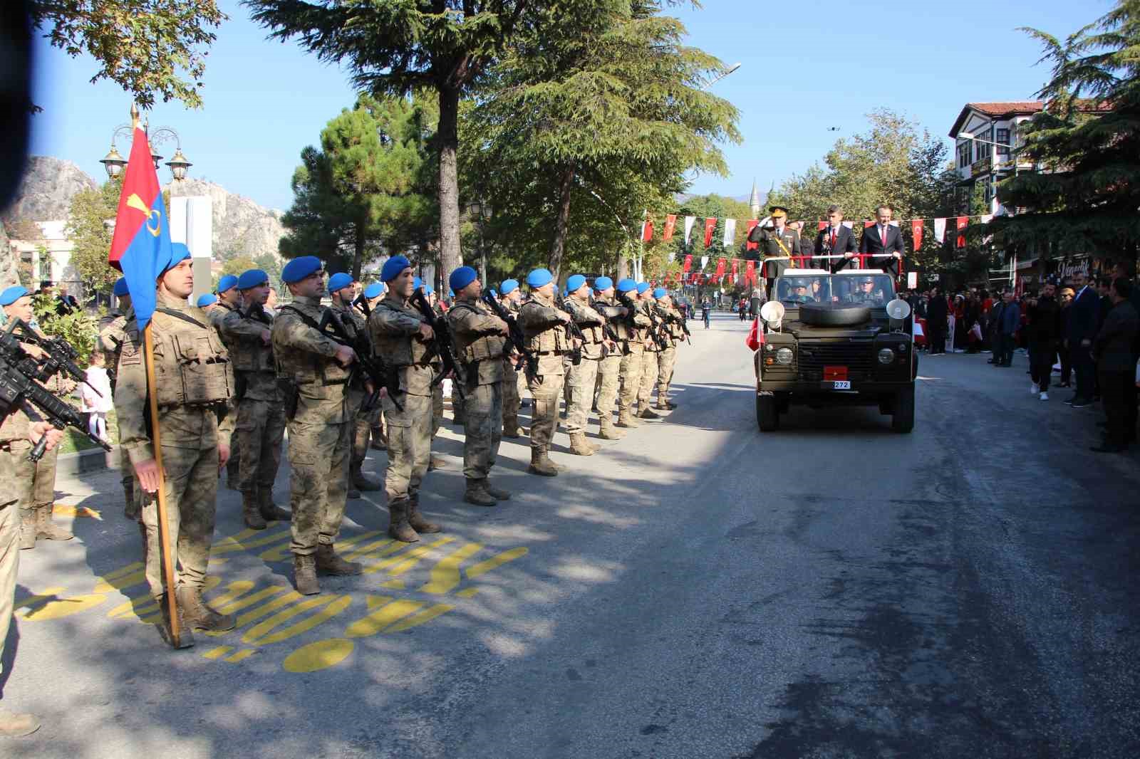 Amasya’da 29 Ekim Cumhuriyet Bayramı coşkuyla kutlandı
