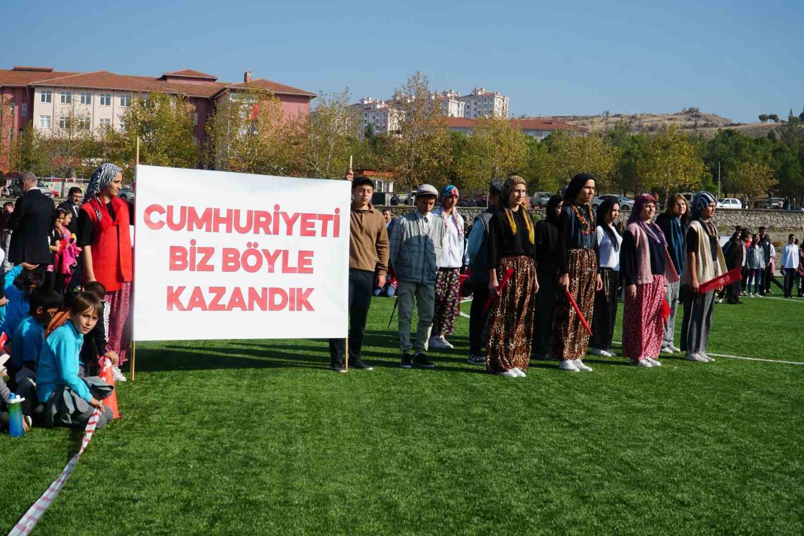 Sındırgı’da Cumhuriyet coşkusu
