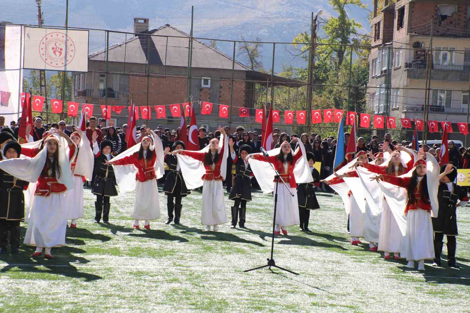 Hakkari’de Cumhuriyet Bayramı coşkusu
