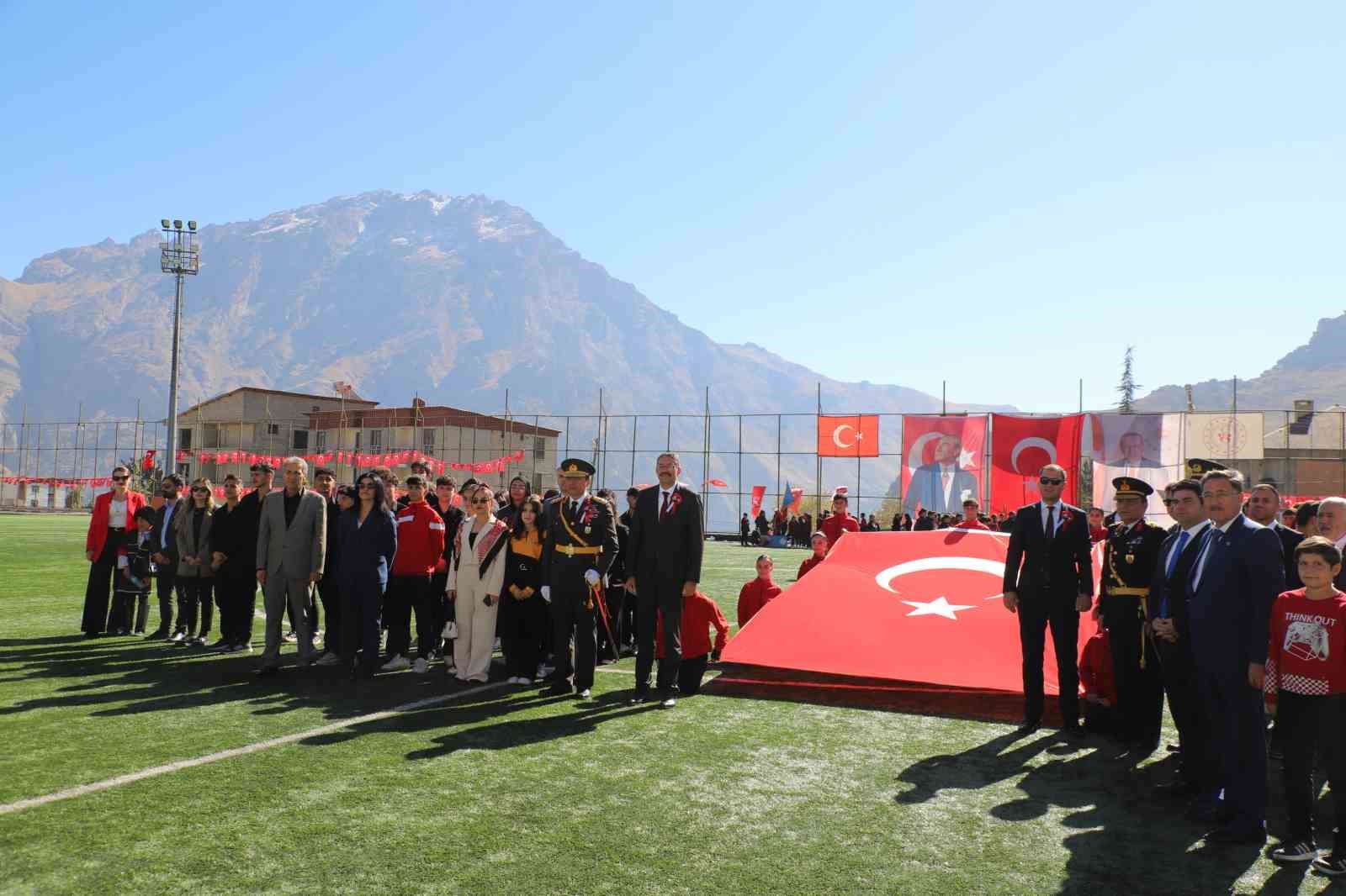 Hakkari’de Cumhuriyet Bayramı coşkusu
