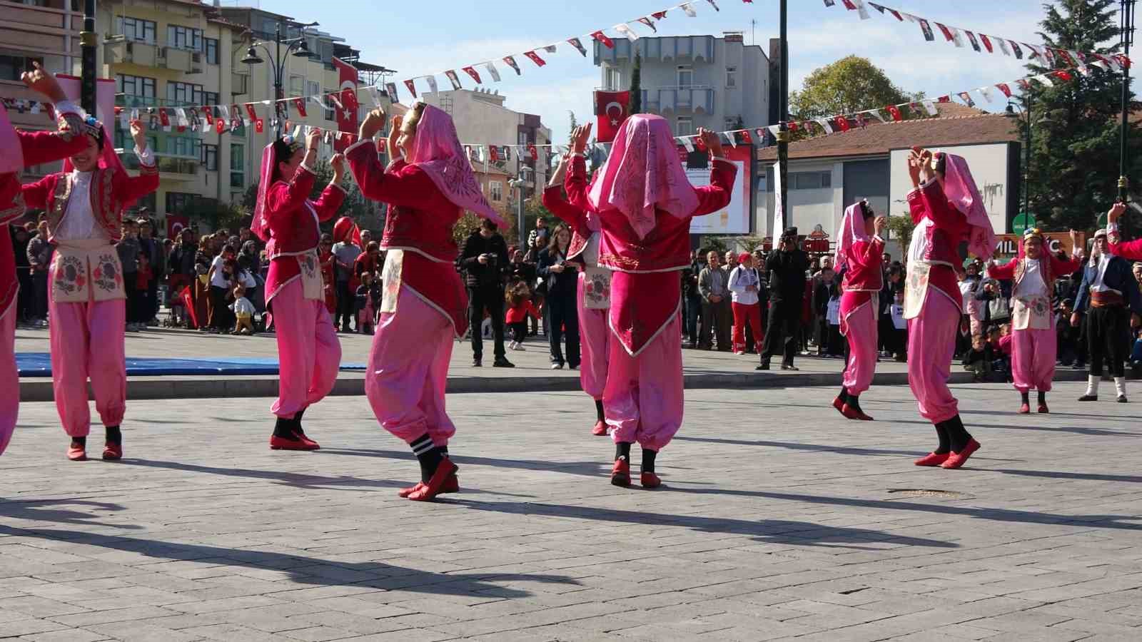 Cumhuriyet’in 101’inci yılı Burdur’da coşkuyla kutlandı
