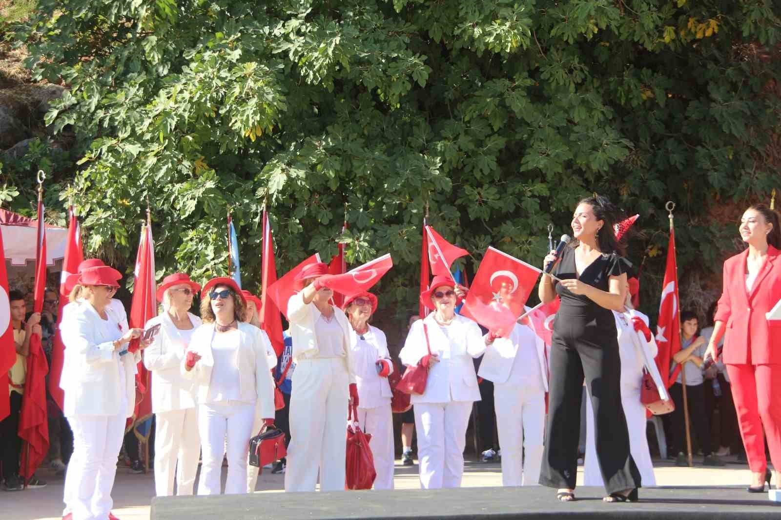 Alanya’da Cumhuriyet Bayramı coşkuyla kutlandı
