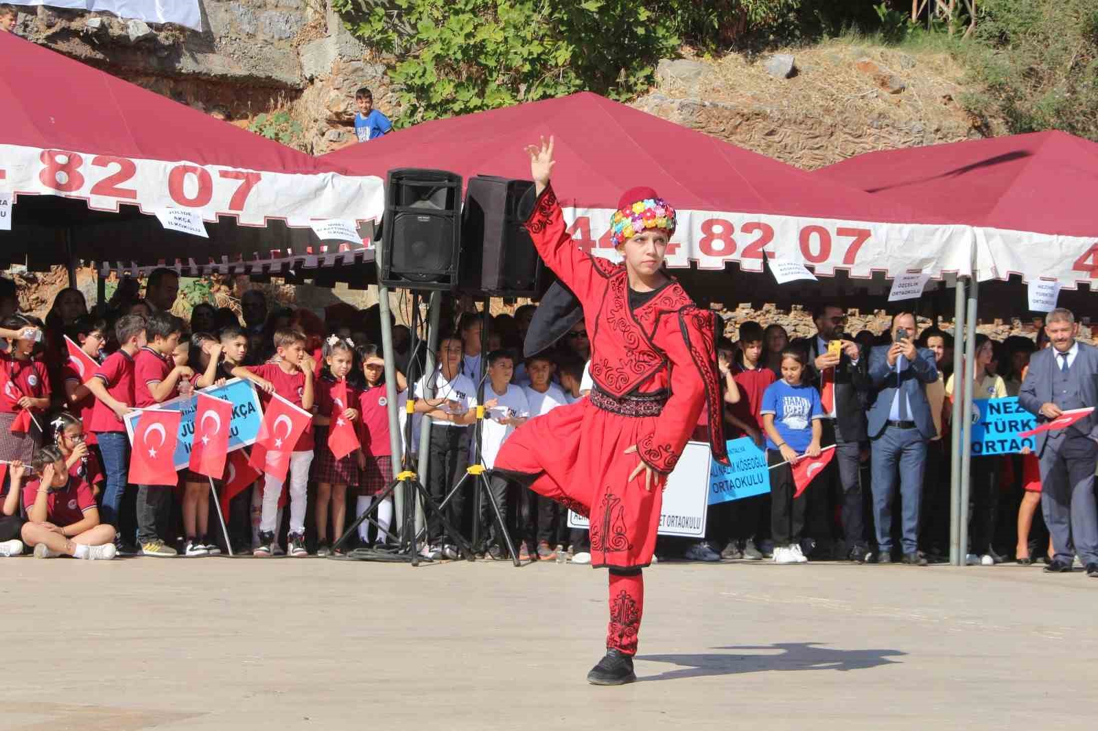 Alanya’da Cumhuriyet Bayramı coşkuyla kutlandı
