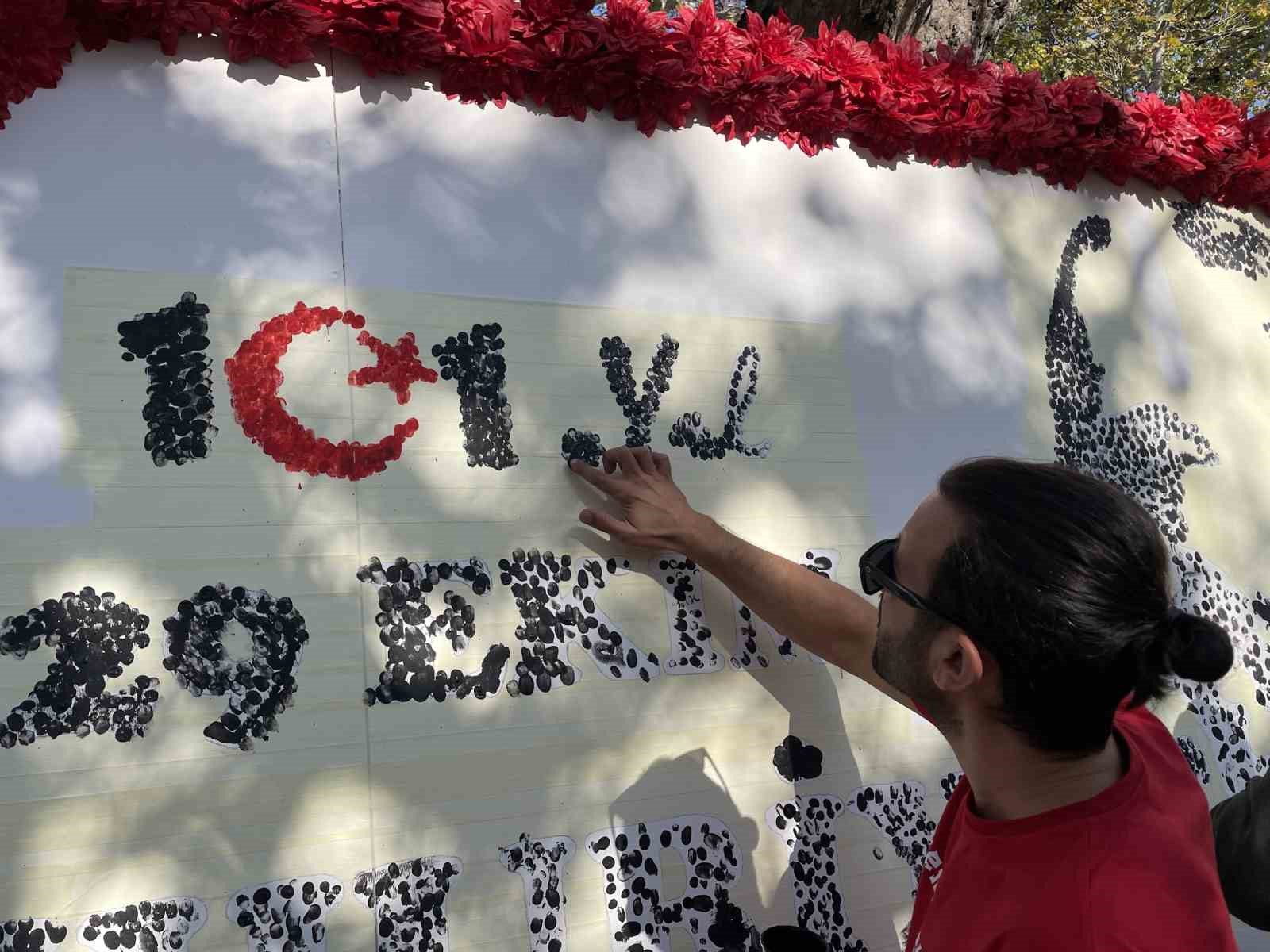 Cumhuriyet Bayramı’nda Bursa’da coşkulu kutlamalar
