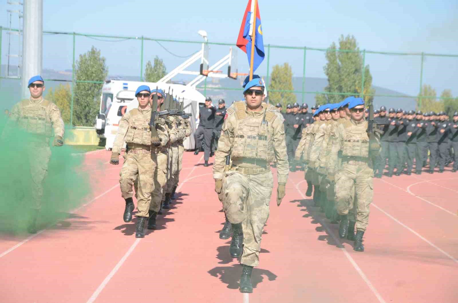 Anadolu Kadınları’nın gösterisi 29 Ekim’e damga vurdu
