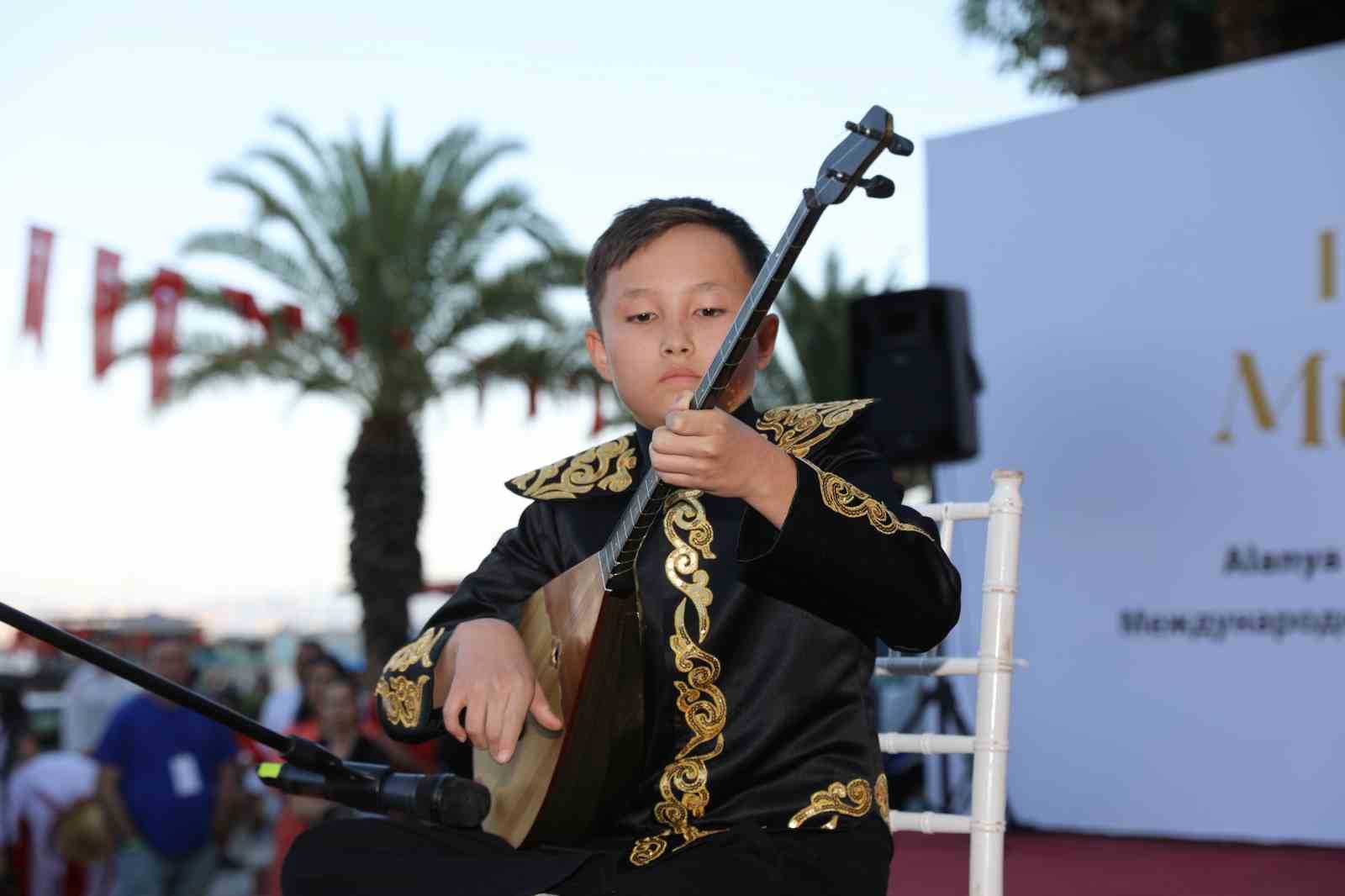 Alanya’da dans ve müzik dolu festival
