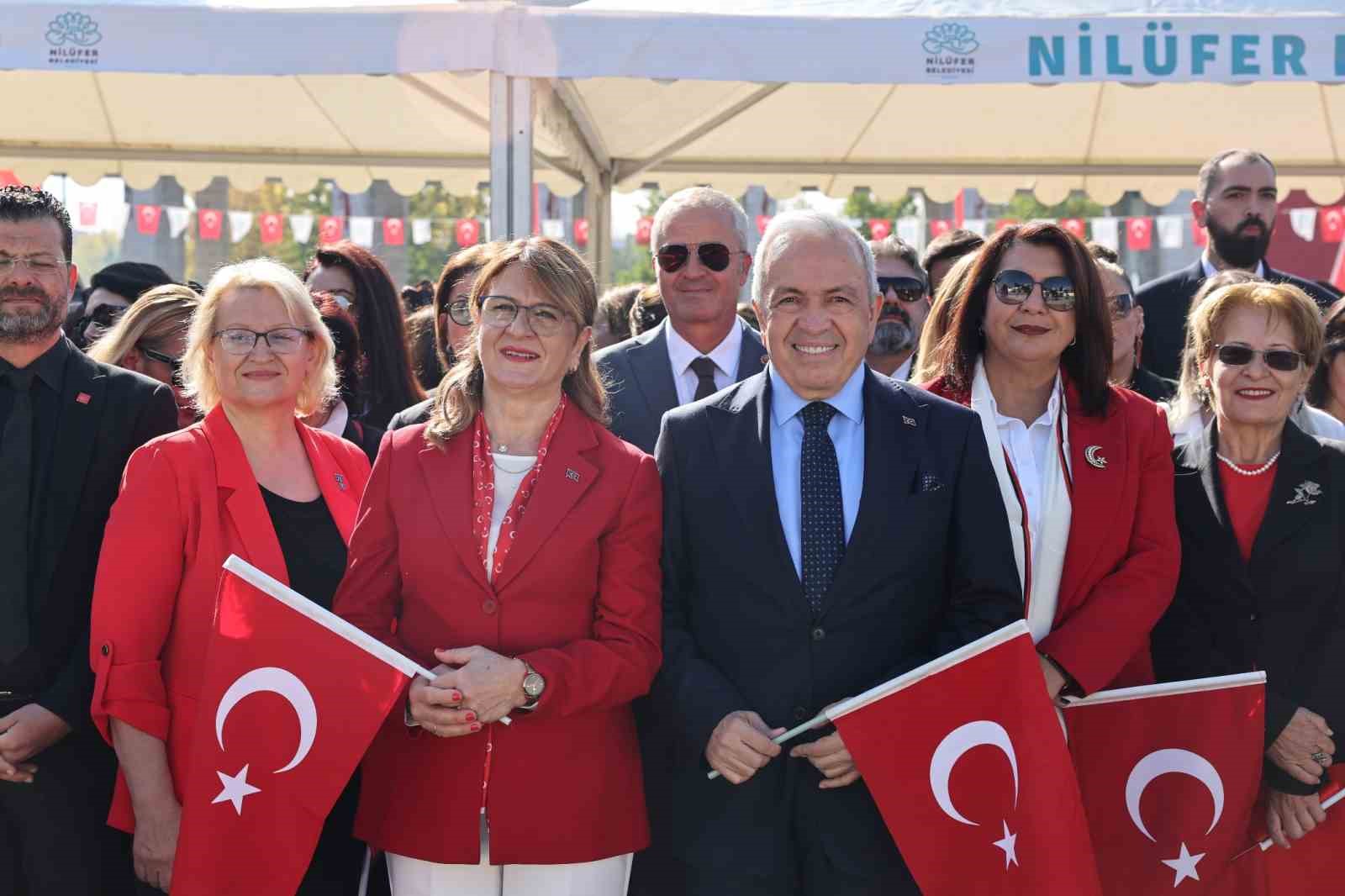 Nilüfer’de 101’inci yıl coşkusu
