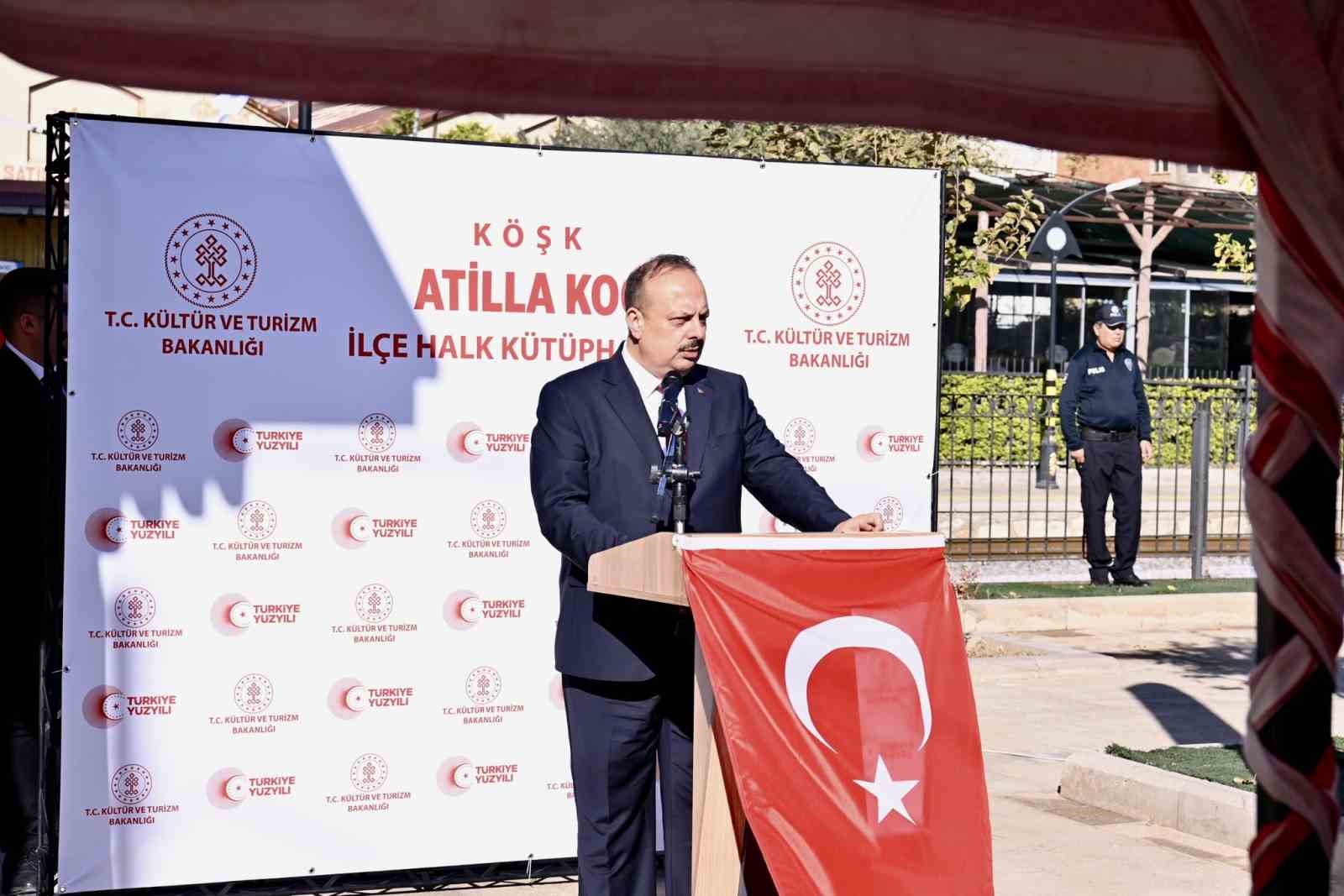 Köşk Atilla Koç İlçe Halk Kütüphanesi törenle hizmete açıldı
