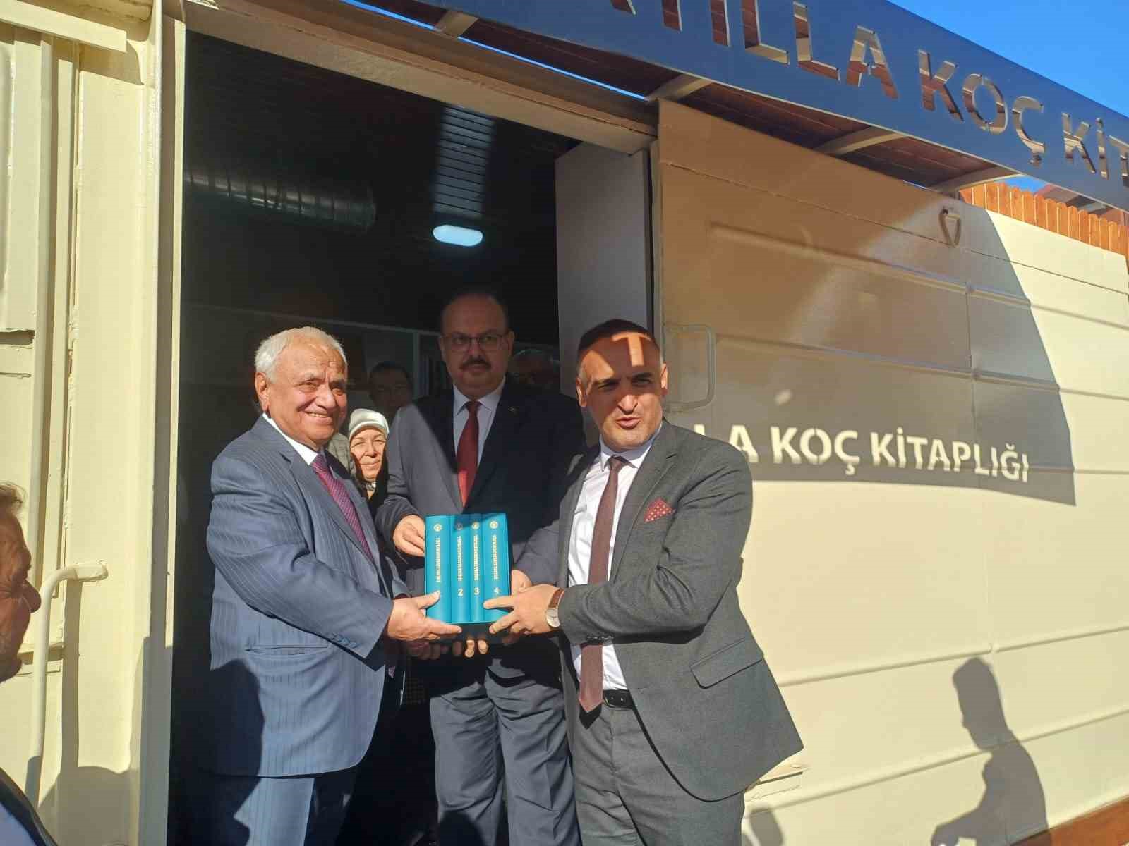 Köşk Atilla Koç İlçe Halk Kütüphanesi törenle hizmete açıldı
