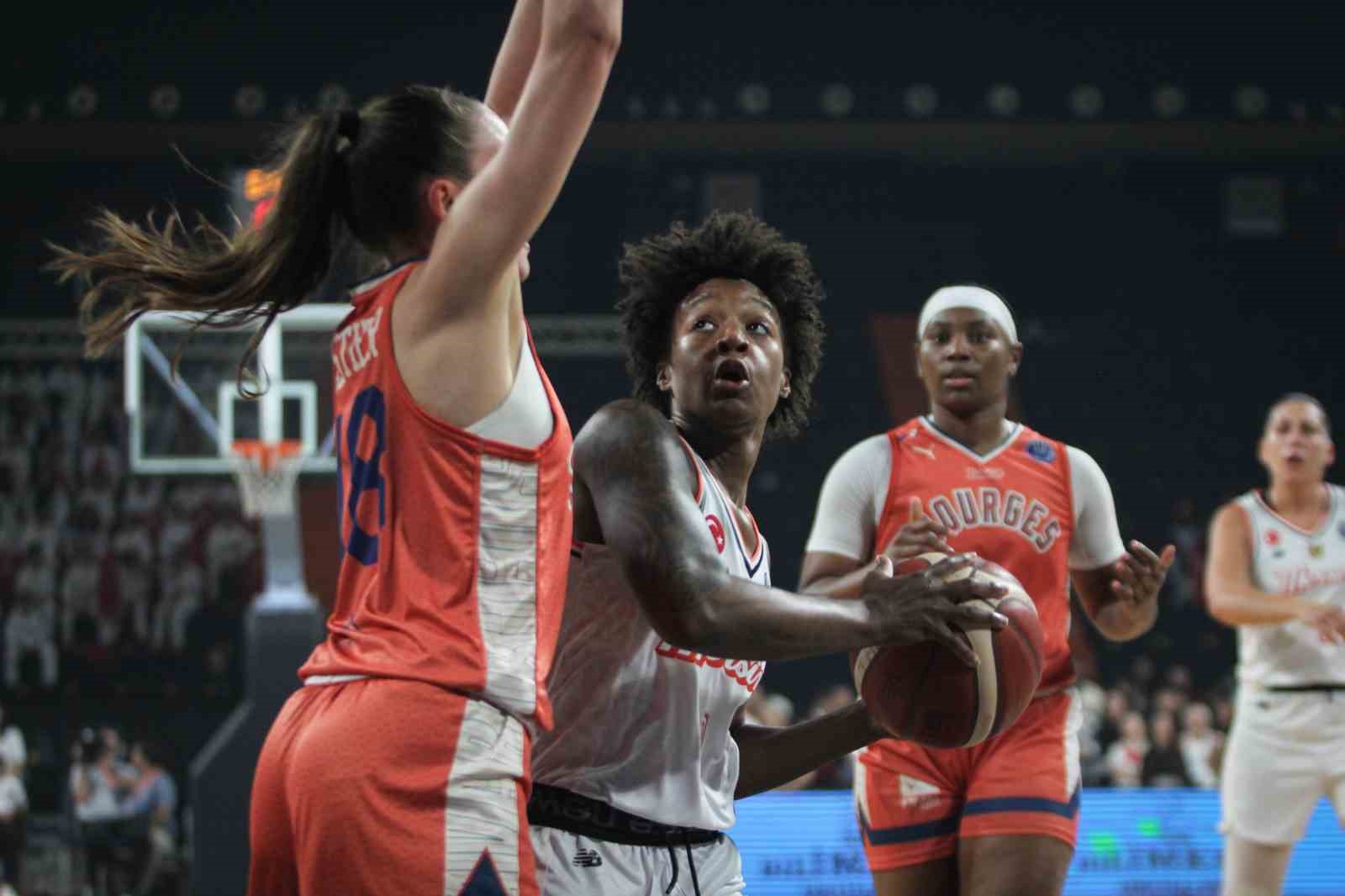 FIBA Kadınlar Euroleague: ÇBK Mersin: 80 - Bourges: 76
