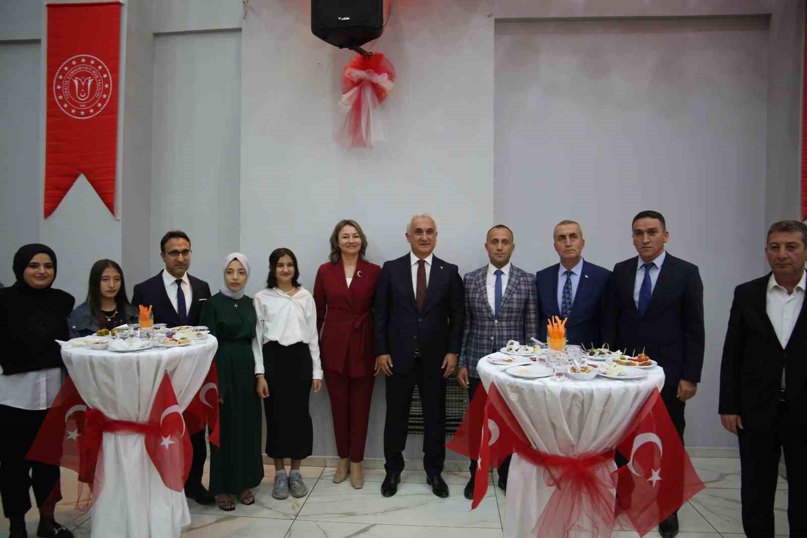 Muş’ta Cumhuriyet Bayramı resepsiyonu
