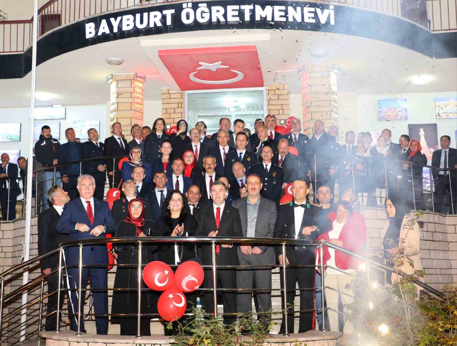 Bayburt’ta Cumhuriyet resepsiyonu düzenlendi
