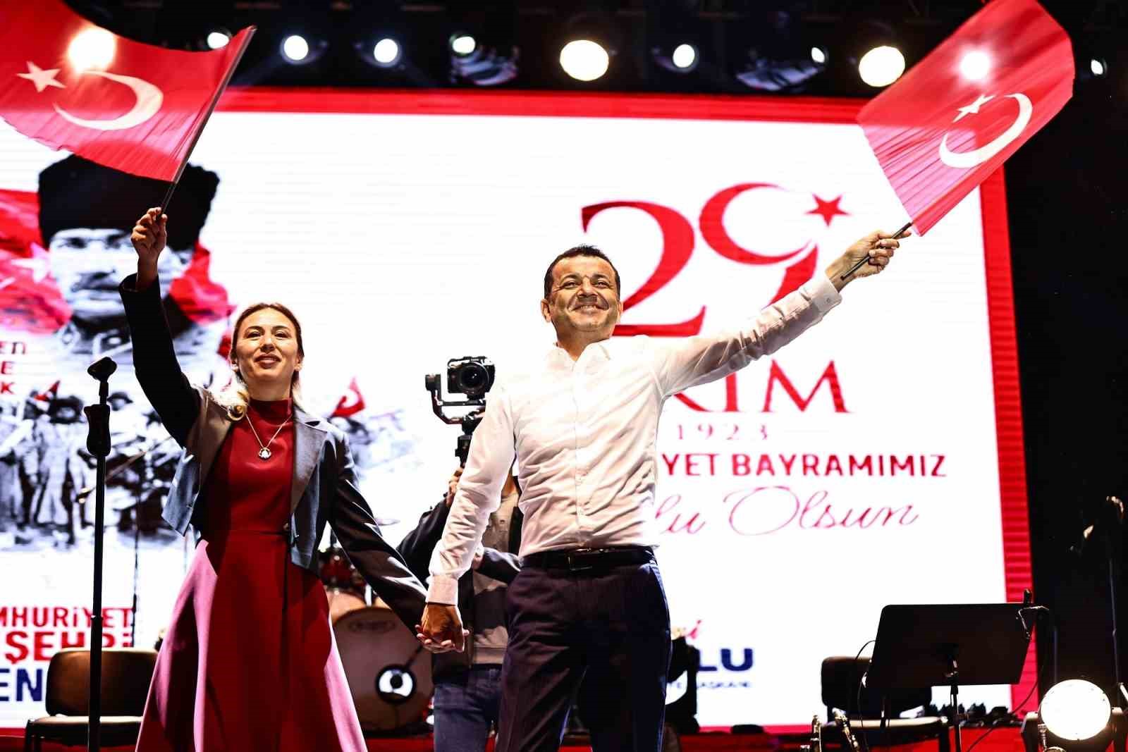 Denizli’de Cumhuriyetin sevinç ve coşkusu doyasıya yaşandı
