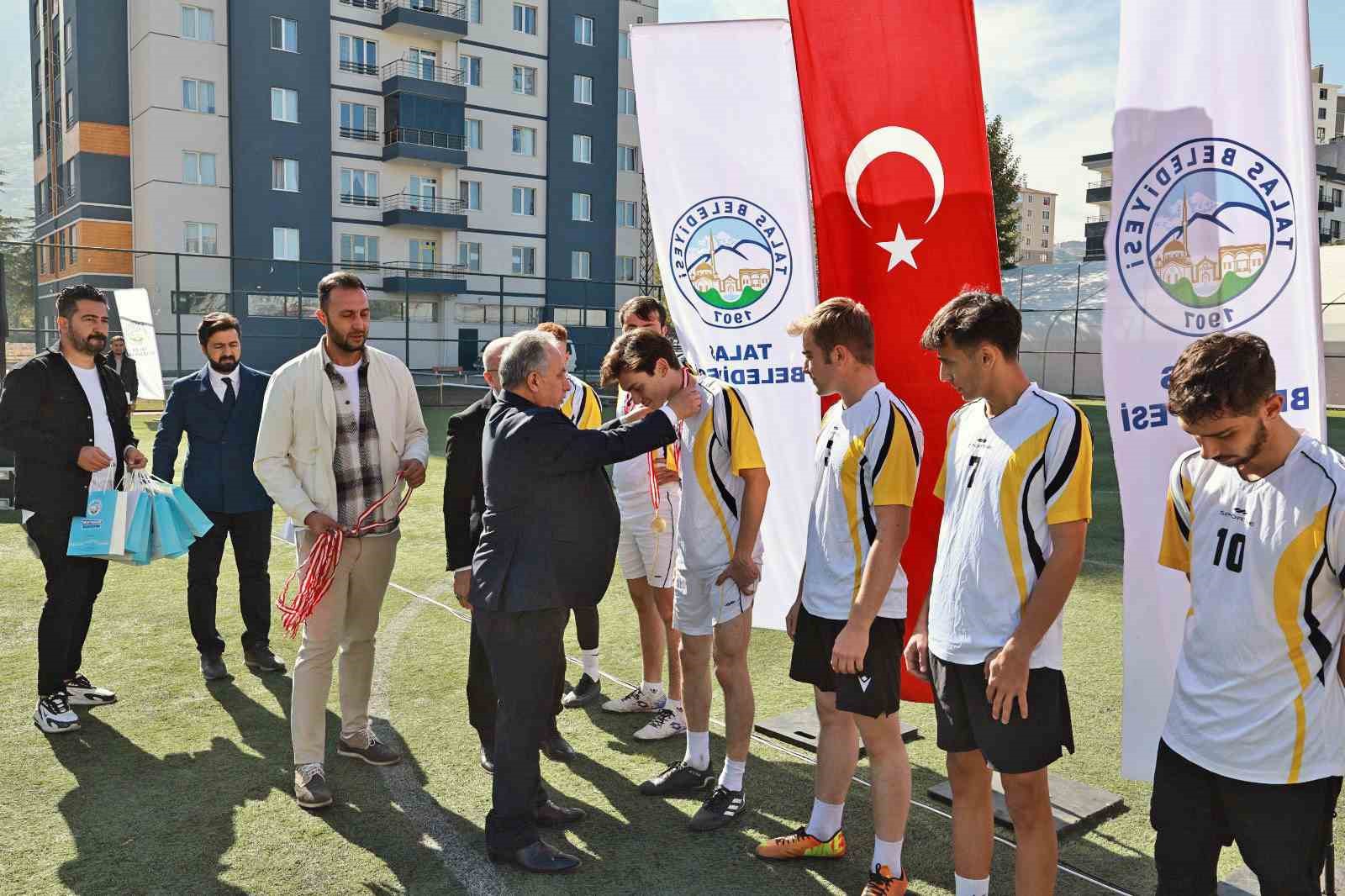 Talas’ın Cumhuriyet Kupası’nda şampiyon belli oldu
