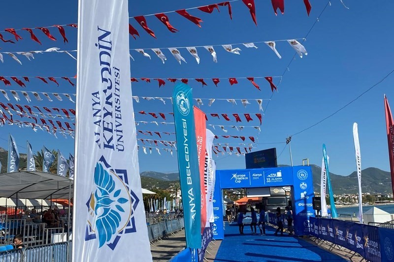 ALKÜ Alanya Avrupa Triatlon kupasında gönüllü oluyor
