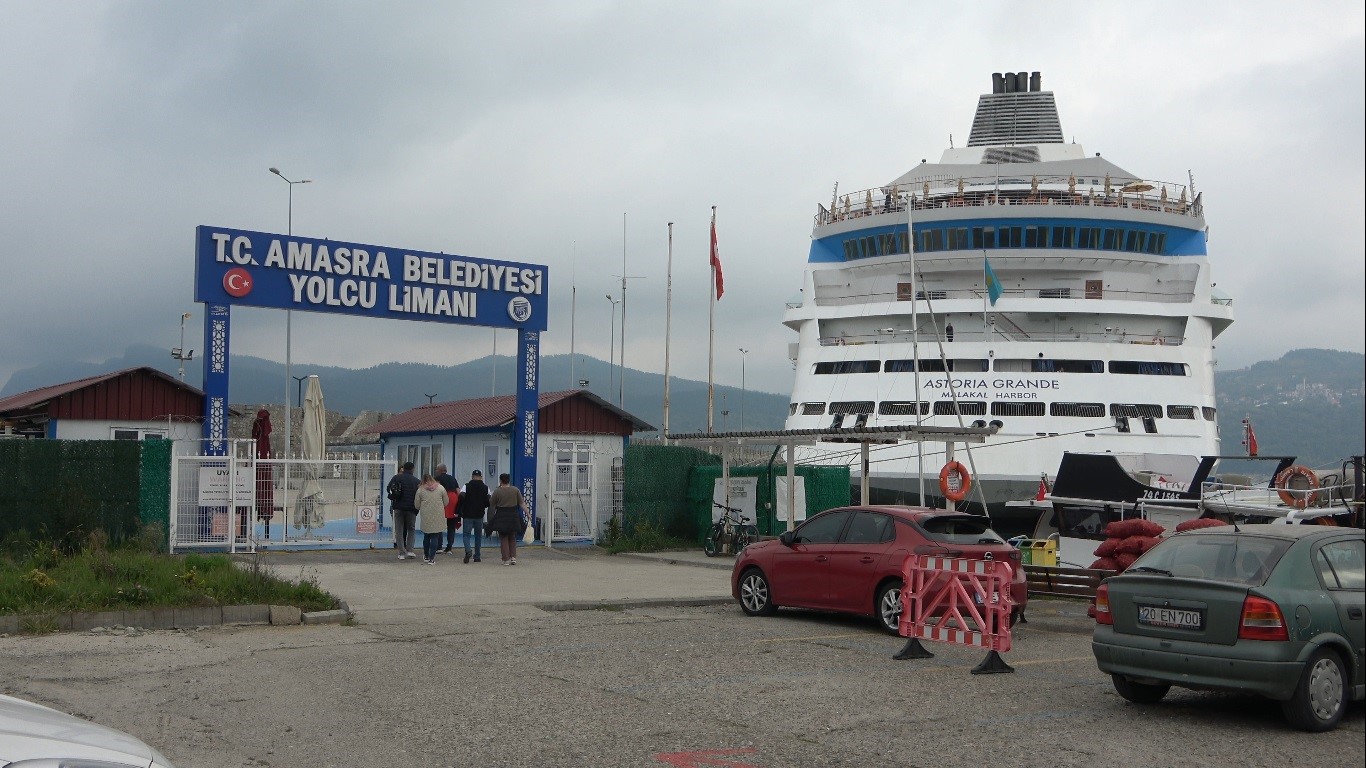 Amasra kruvaziyer turizminde rekor tazeledi
