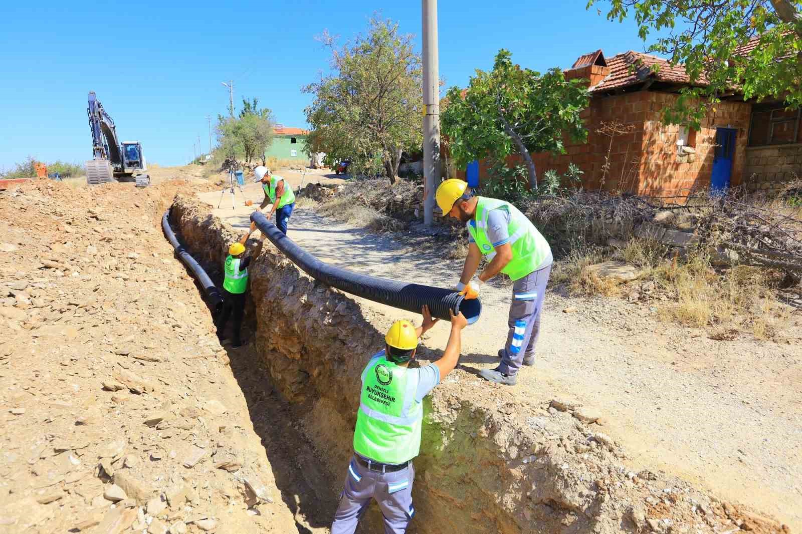 Denizli Büyükşehir DESKİ bin 100 metrelik yeni kanalizasyon hattı inşa etti
