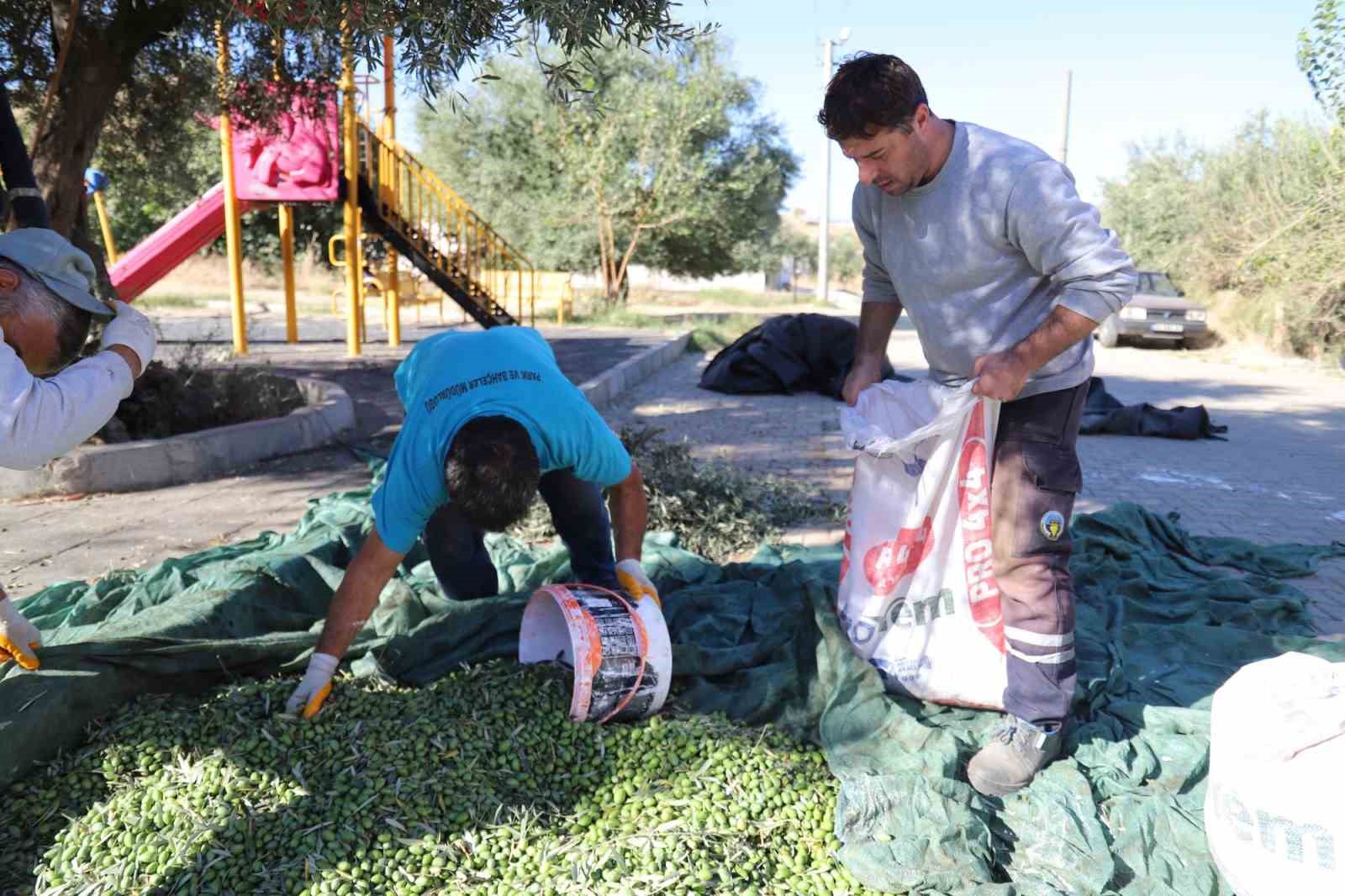 Turgutlu Belediyesi örnek uygulamasına devam ediyor
