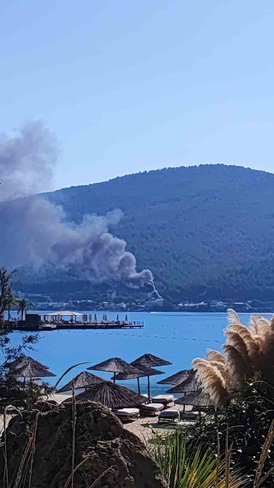 Bodrum’da otelde yangın paniği: 2 kişi yangında mahsur kaldı
