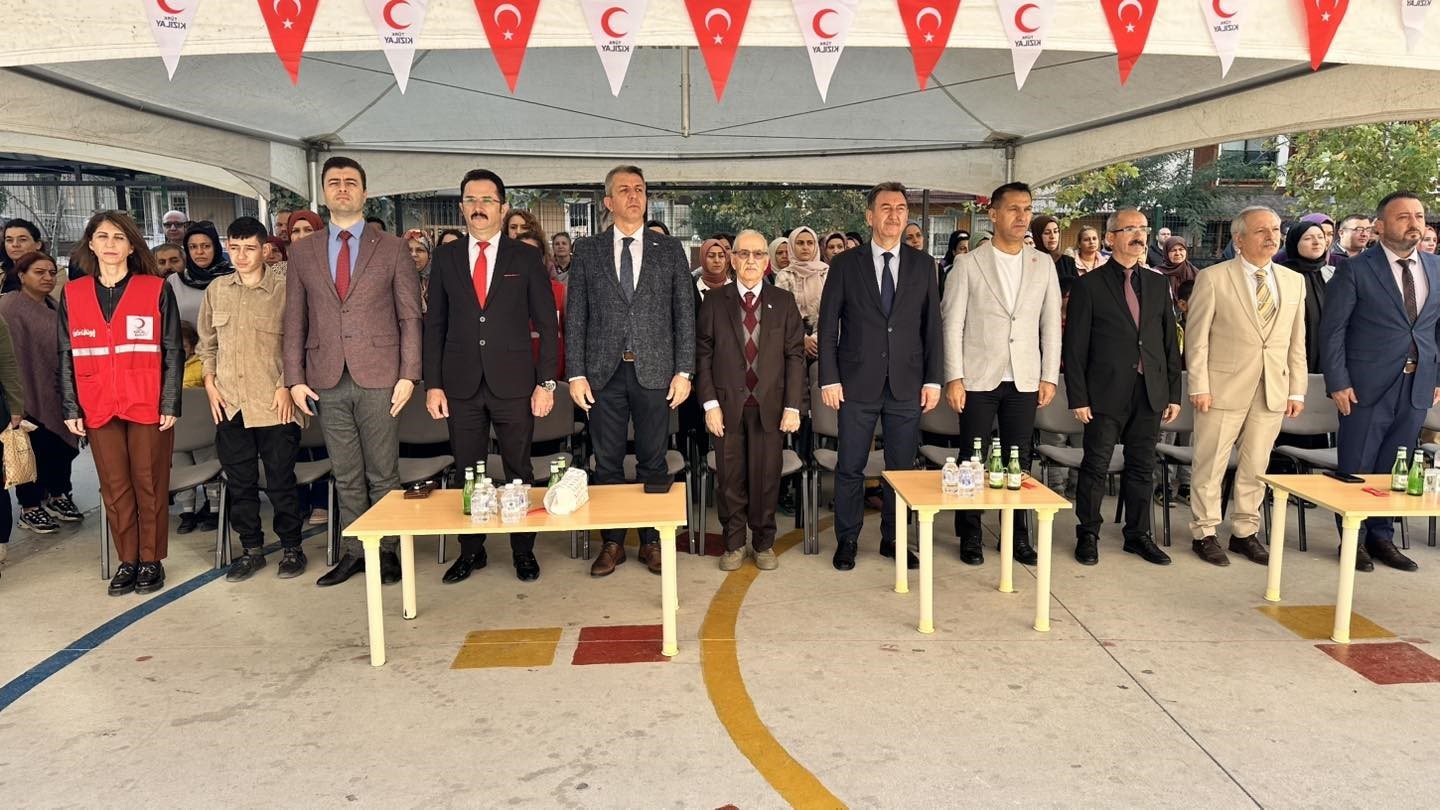 Manisa’da, Kızılay Haftası kutlandı
